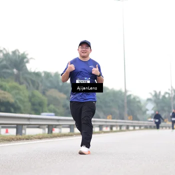 Runner Photo 7443120