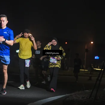 Runner Photo 7443123