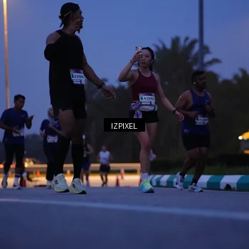 Runner Photo 7443152
