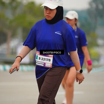 Runner Photo 7443160