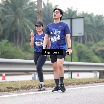 Runner Photo 7443175
