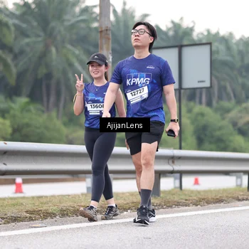 Runner Photo 7443176