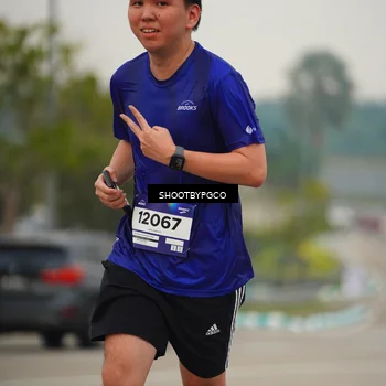 Runner Photo 7443204
