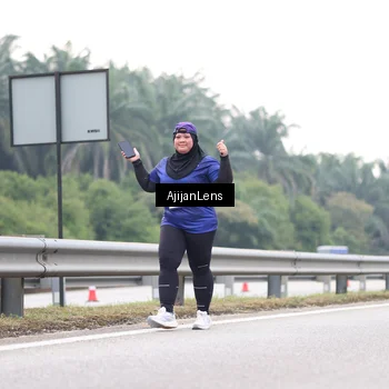Runner Photo 7443213