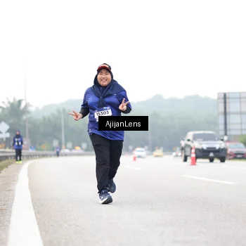 Runner Photo 7443240