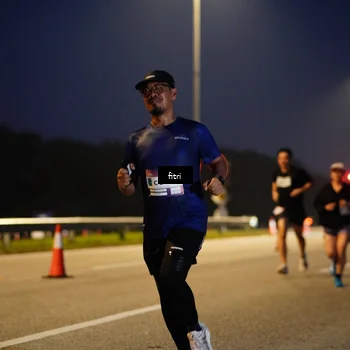 Runner Photo 7443276