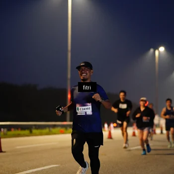 Runner Photo 7443278