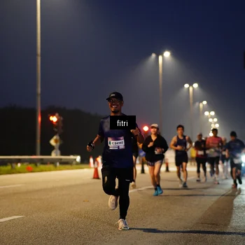 Runner Photo 7443285