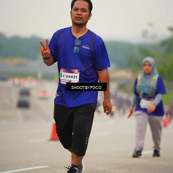 Runner Photo 7443291