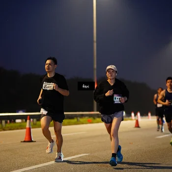 Runner Photo 7443298