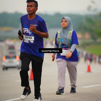 Runner Photo 7443313