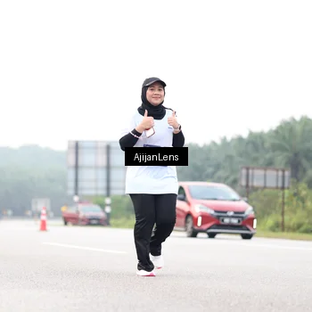Runner Photo 7443316