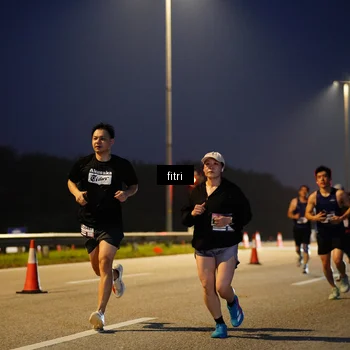 Runner Photo 7443319