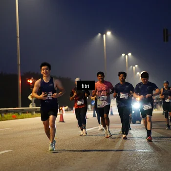 Runner Photo 7443342