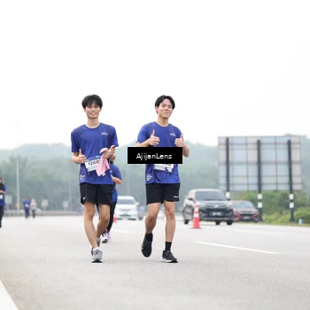 Runner Photo 7443365