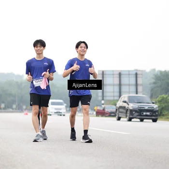 Runner Photo 7443382