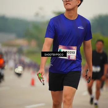 Runner Photo 7443400