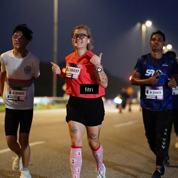 Runner Photo 7443406