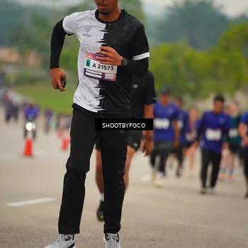 Runner Photo 7443418