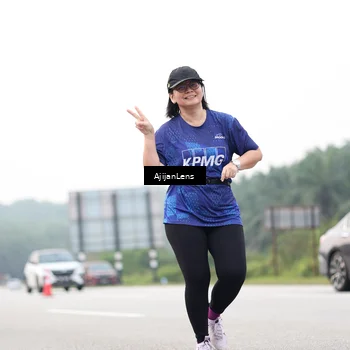 Runner Photo 7443425