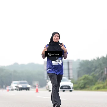 Runner Photo 7443435
