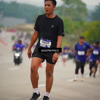 Runner Photo 7443443