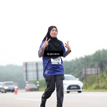 Runner Photo 7443444