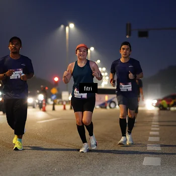 Runner Photo 7443475