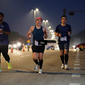 Runner Photo 7443491