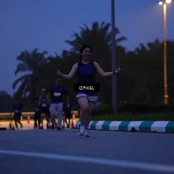 Runner Photo 7443499