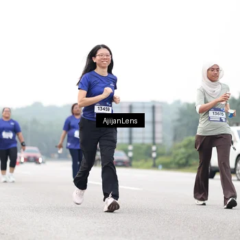 Runner Photo 7443513