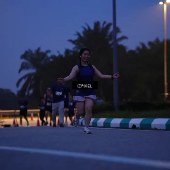 Runner Photo 7443525