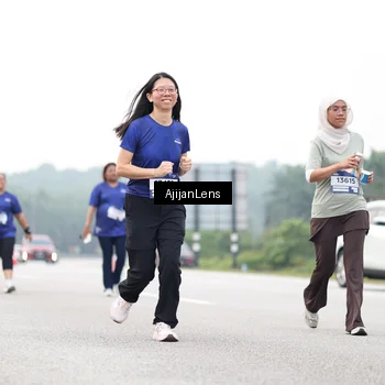 Runner Photo 7443528