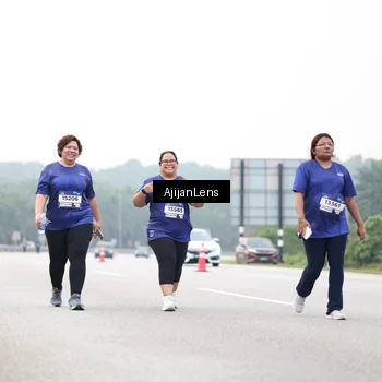 Runner Photo 7443536