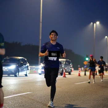 Runner Photo 7443562