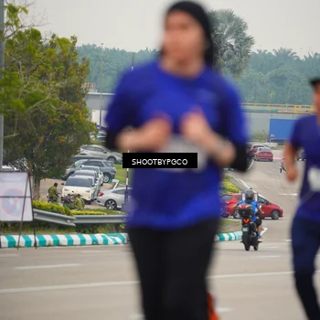 Runner Photo 7443572
