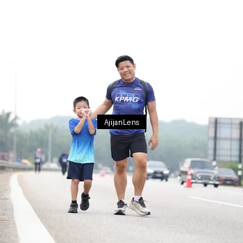 Runner Photo 7443573