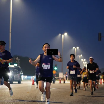 Runner Photo 7443591