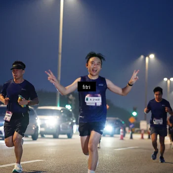 Runner Photo 7443598