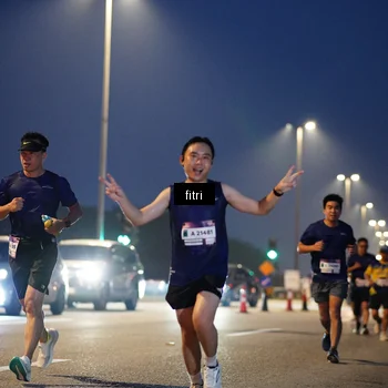 Runner Photo 7443602