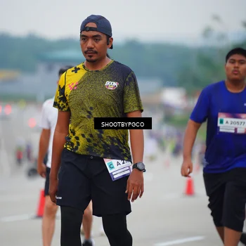 Runner Photo 7443628
