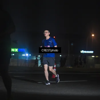 Runner Photo 7443640