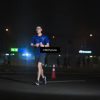 Runner Photo 7443660