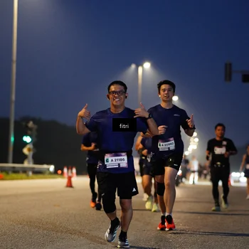 Runner Photo 7443668
