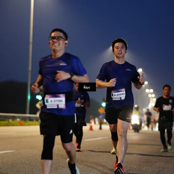 Runner Photo 7443674