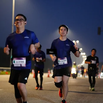 Runner Photo 7443677