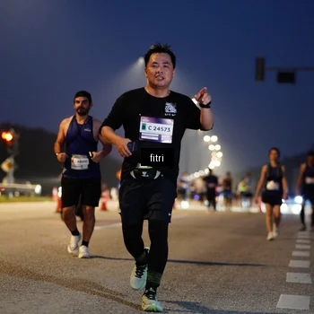 Runner Photo 7443699