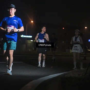 Runner Photo 7443937