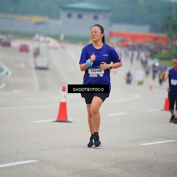 Runner Photo 7443945