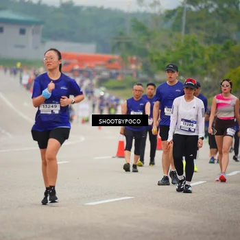 Runner Photo 7443955